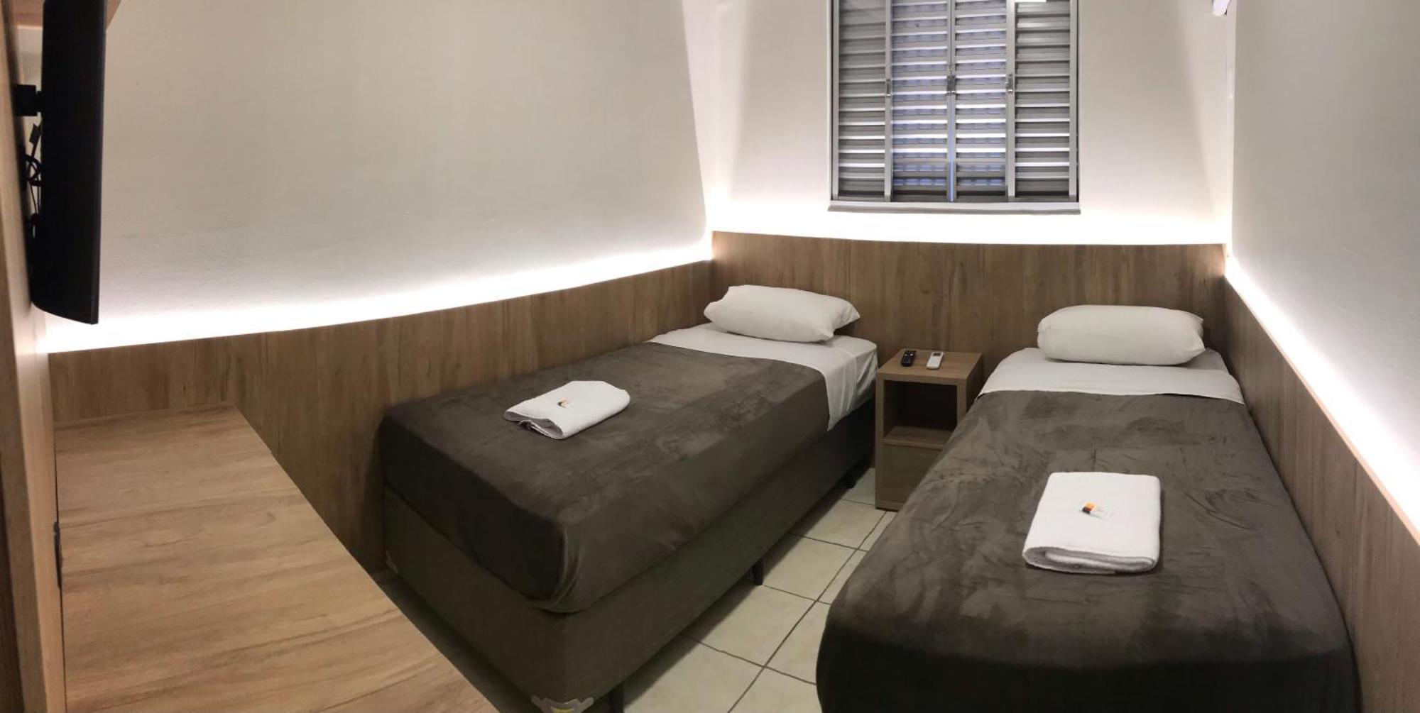 Ipe Hotel Curitiba - Aeroporto Экстерьер фото